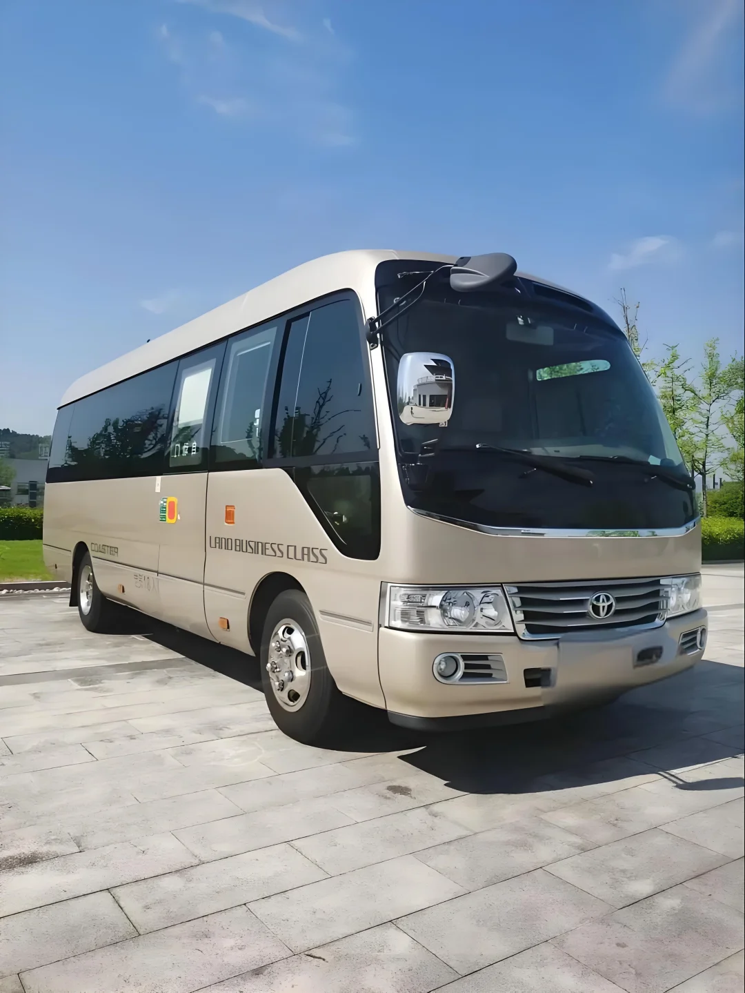 邯郸包车（7/55座多种车型带司机）