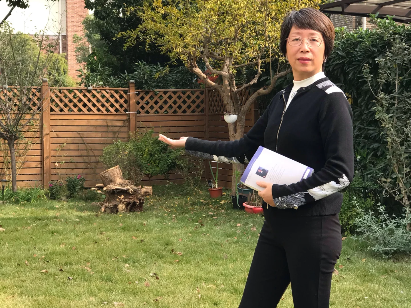 外企高管担任展会翻译被辞退，网友说出真相