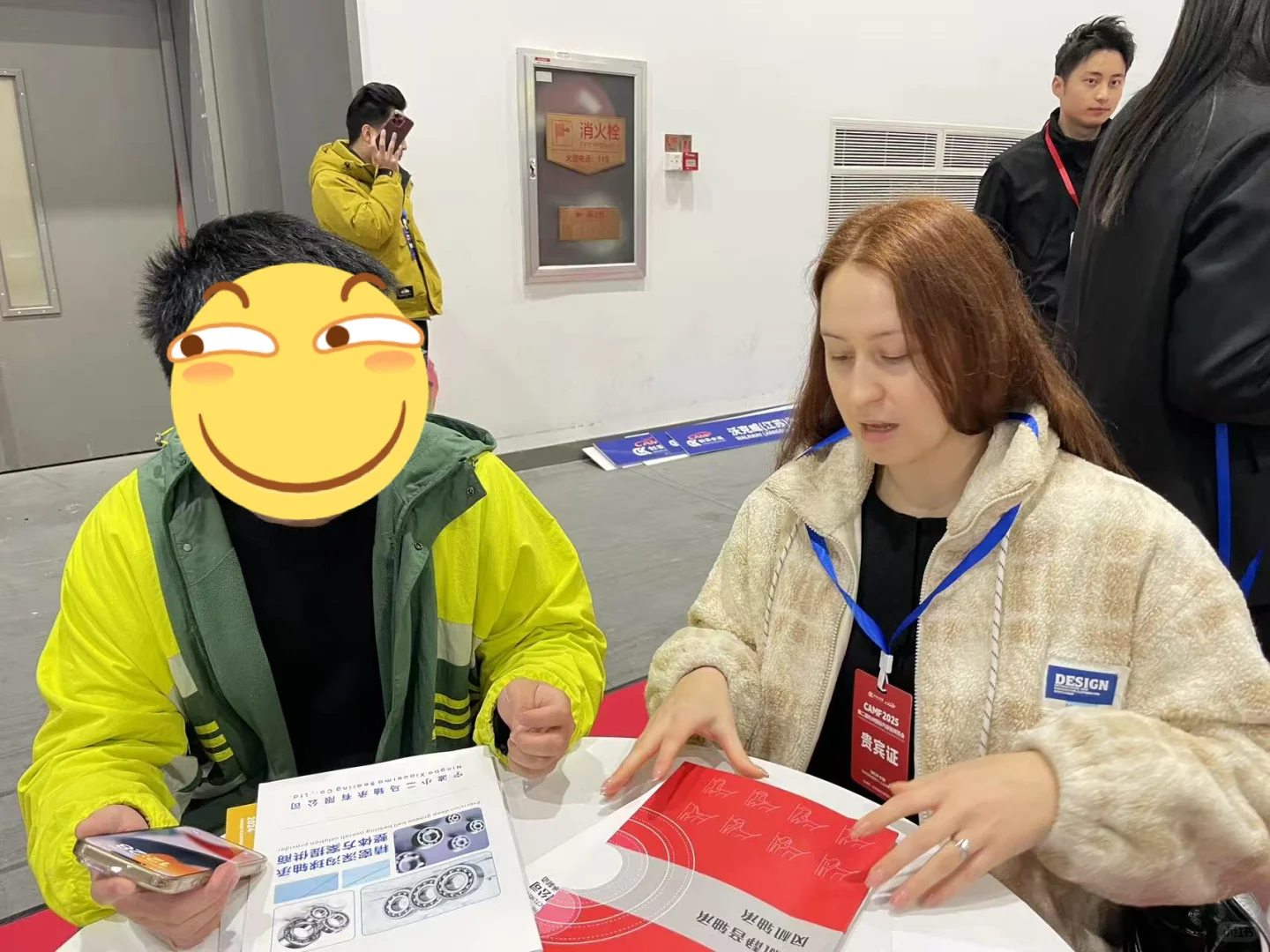 喜欢展会，虽然很累