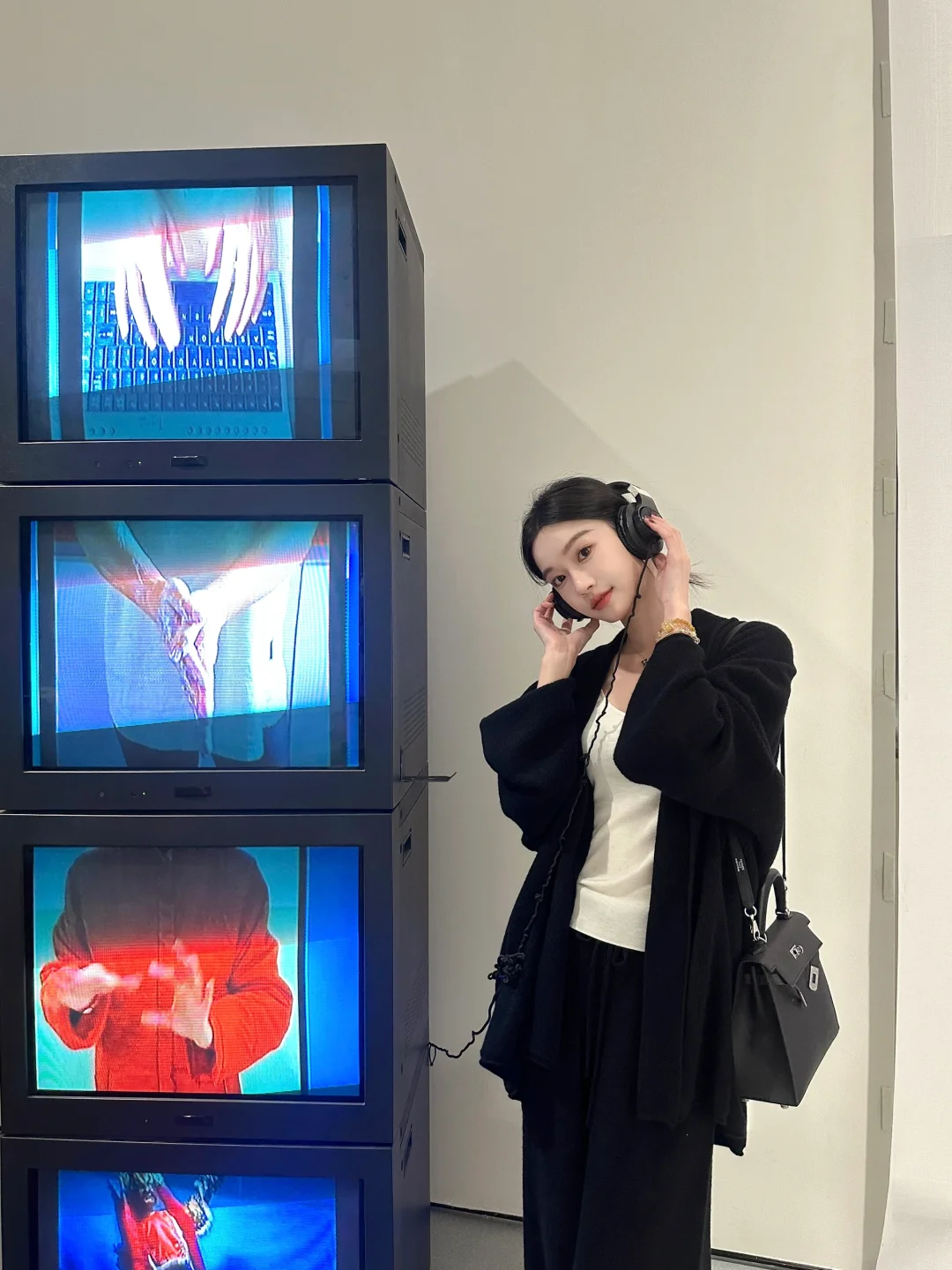 随手拍下 看了個展?