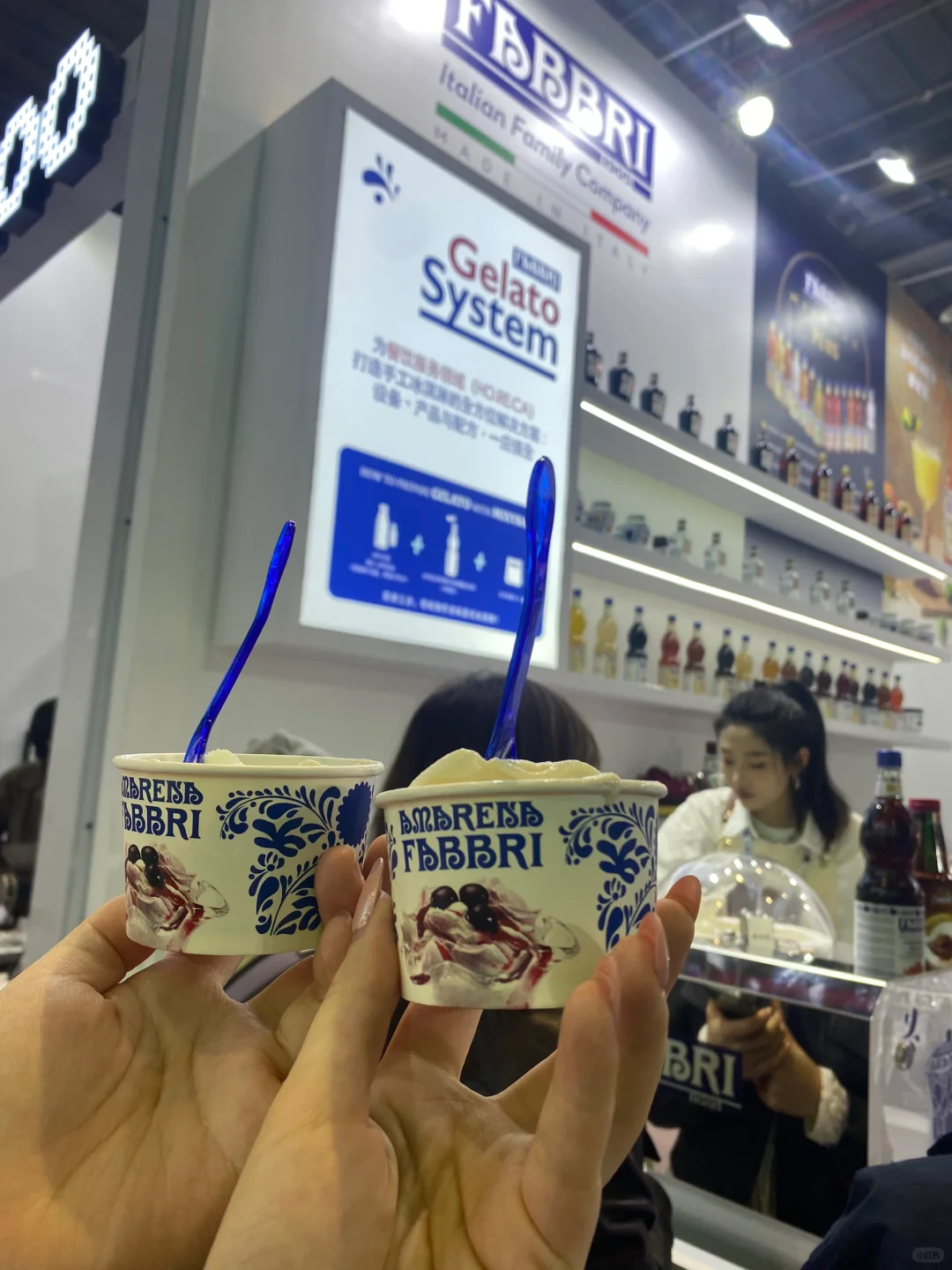 在国家会展中心蹭吃蹭喝的一天?