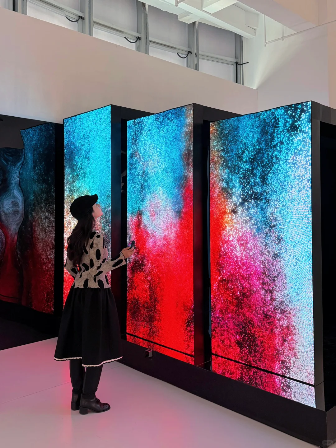 上海新展！！水是流动的，不被定义的…??