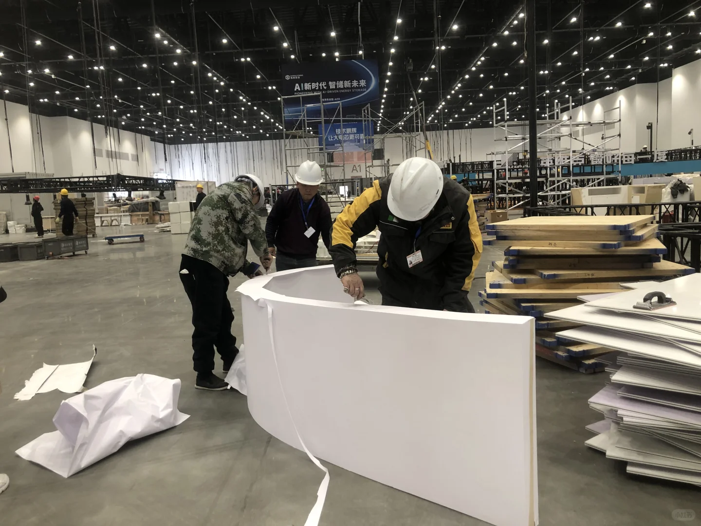 储能展搭建现场直击，行业风向标即将引爆