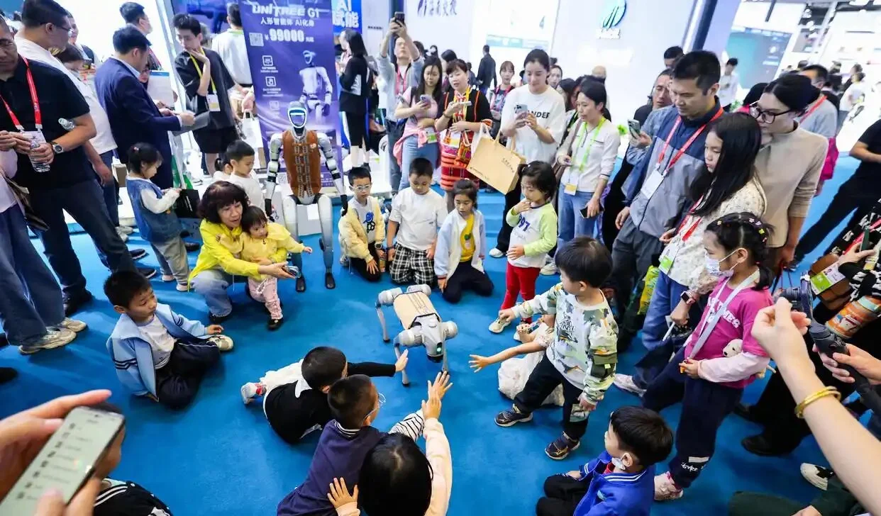第五届消博会：全球精品荟萃，海南特色闪耀