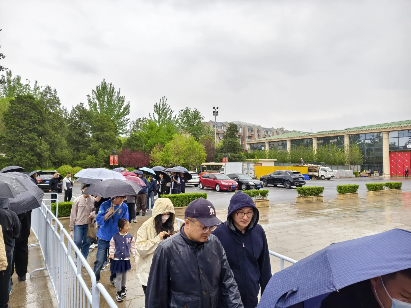 模型展排队实况