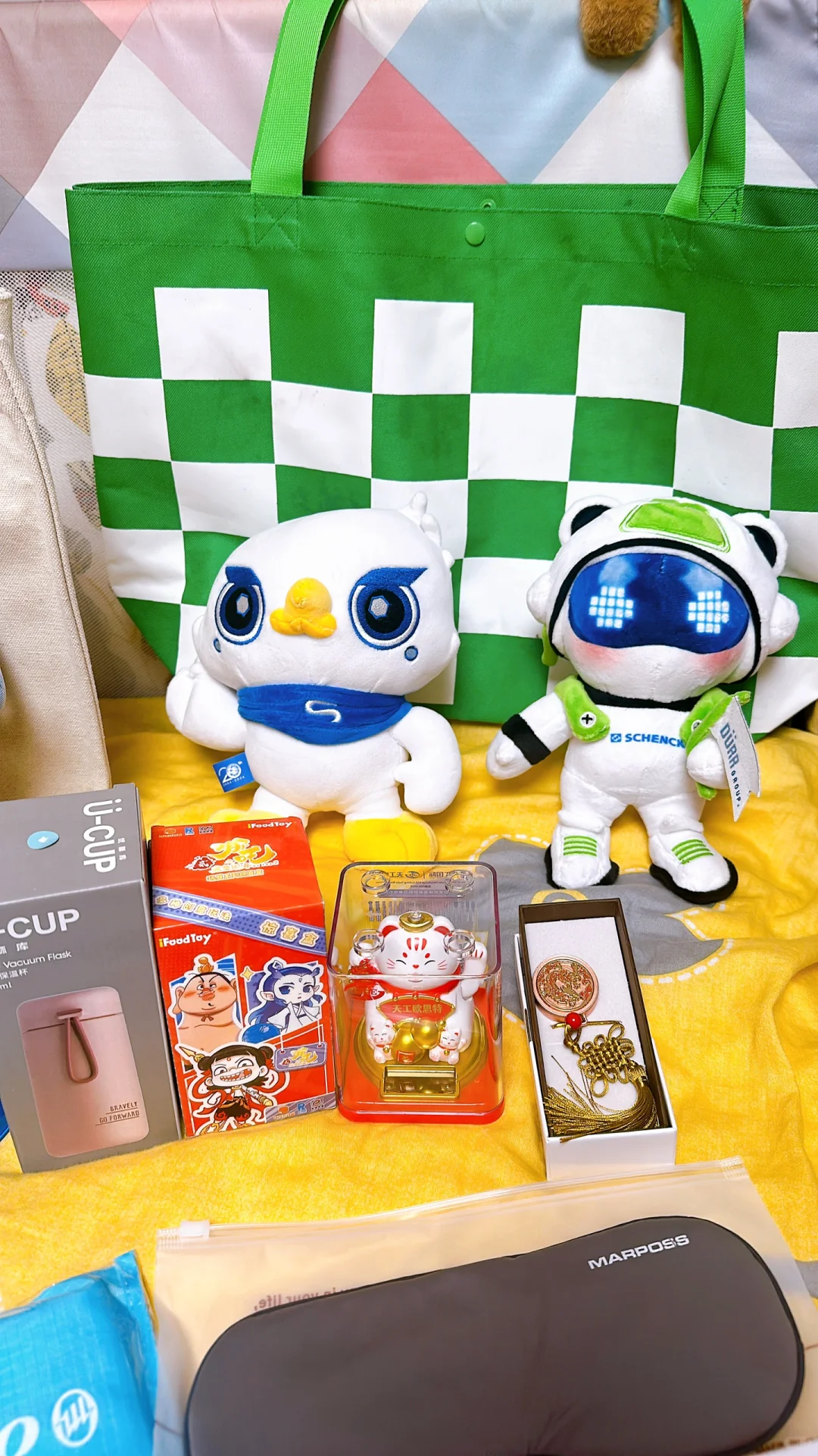 逛了半个机床展！累的想逃跑！