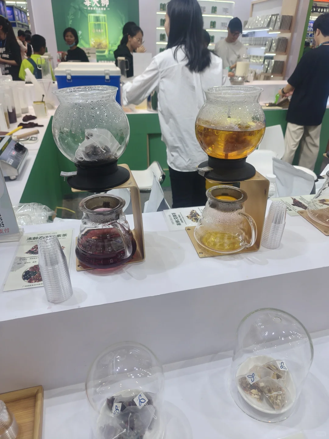 好吃 好玩 好多人