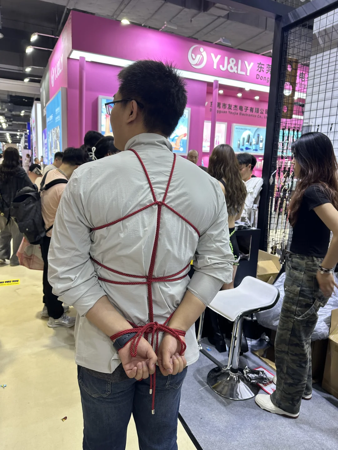 成人展真的太好玩了～✈️