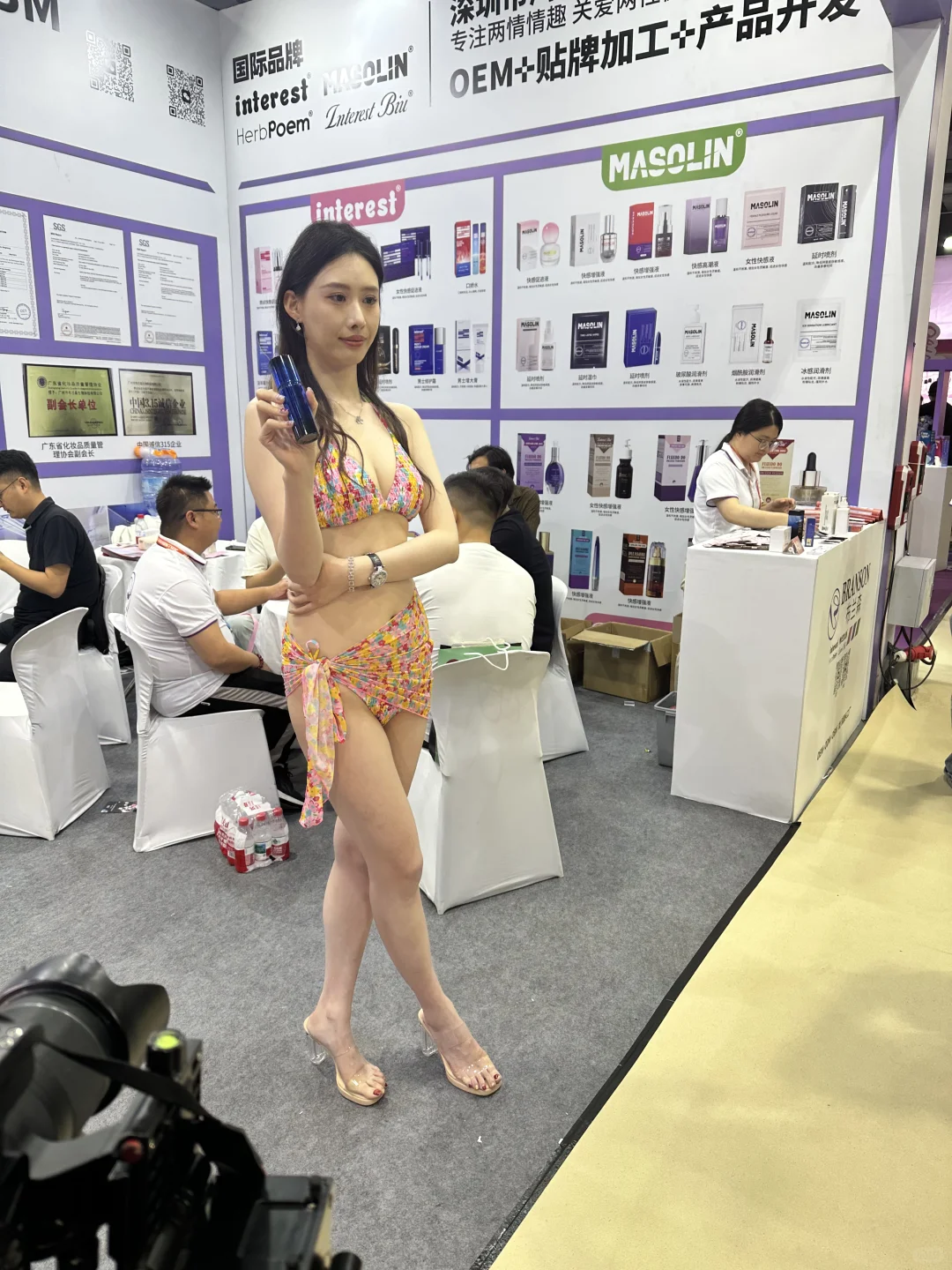 成人展真的太好玩了～✈️