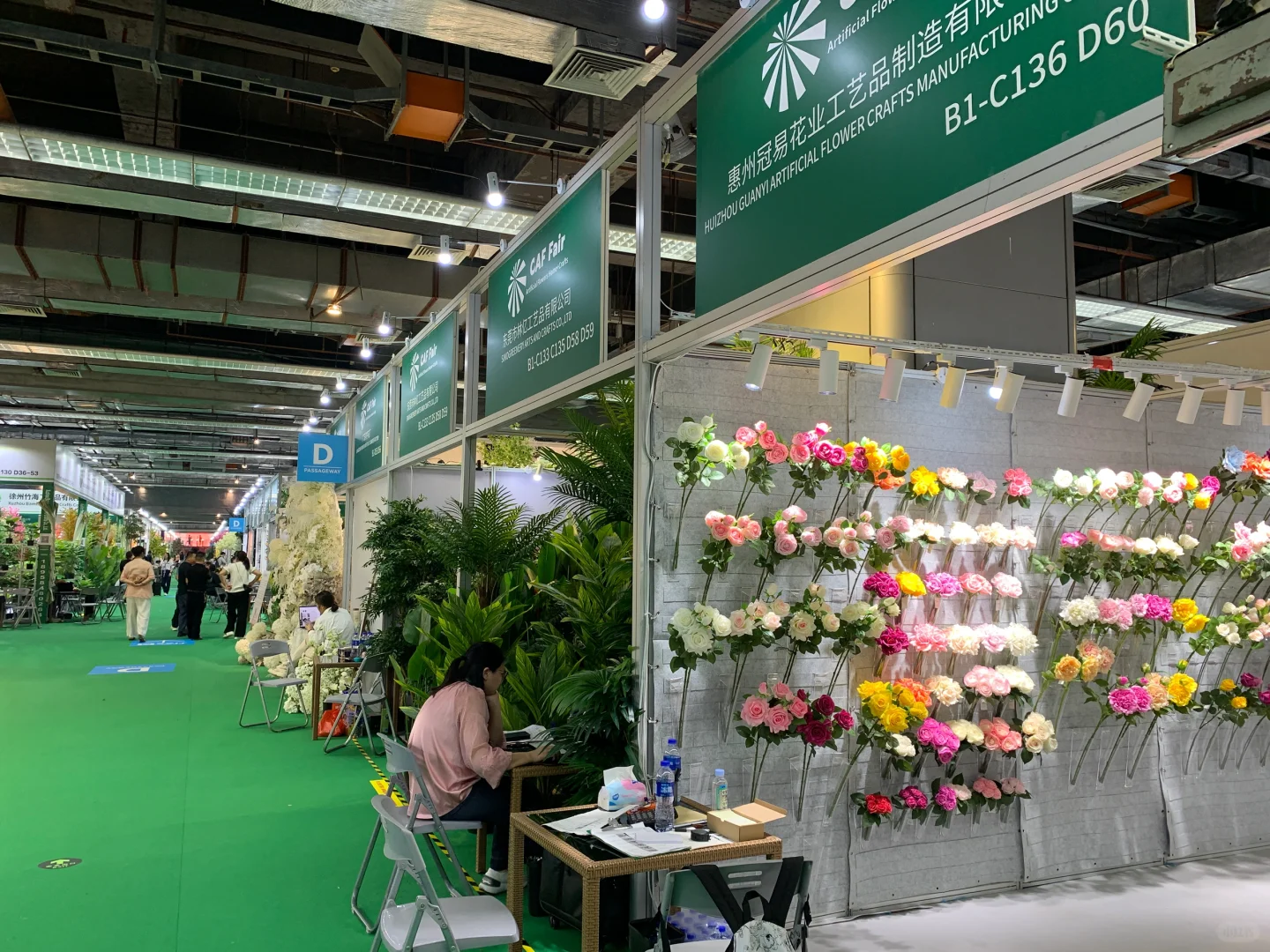 非英专生来捡漏啦!CAF展会日赚1k?