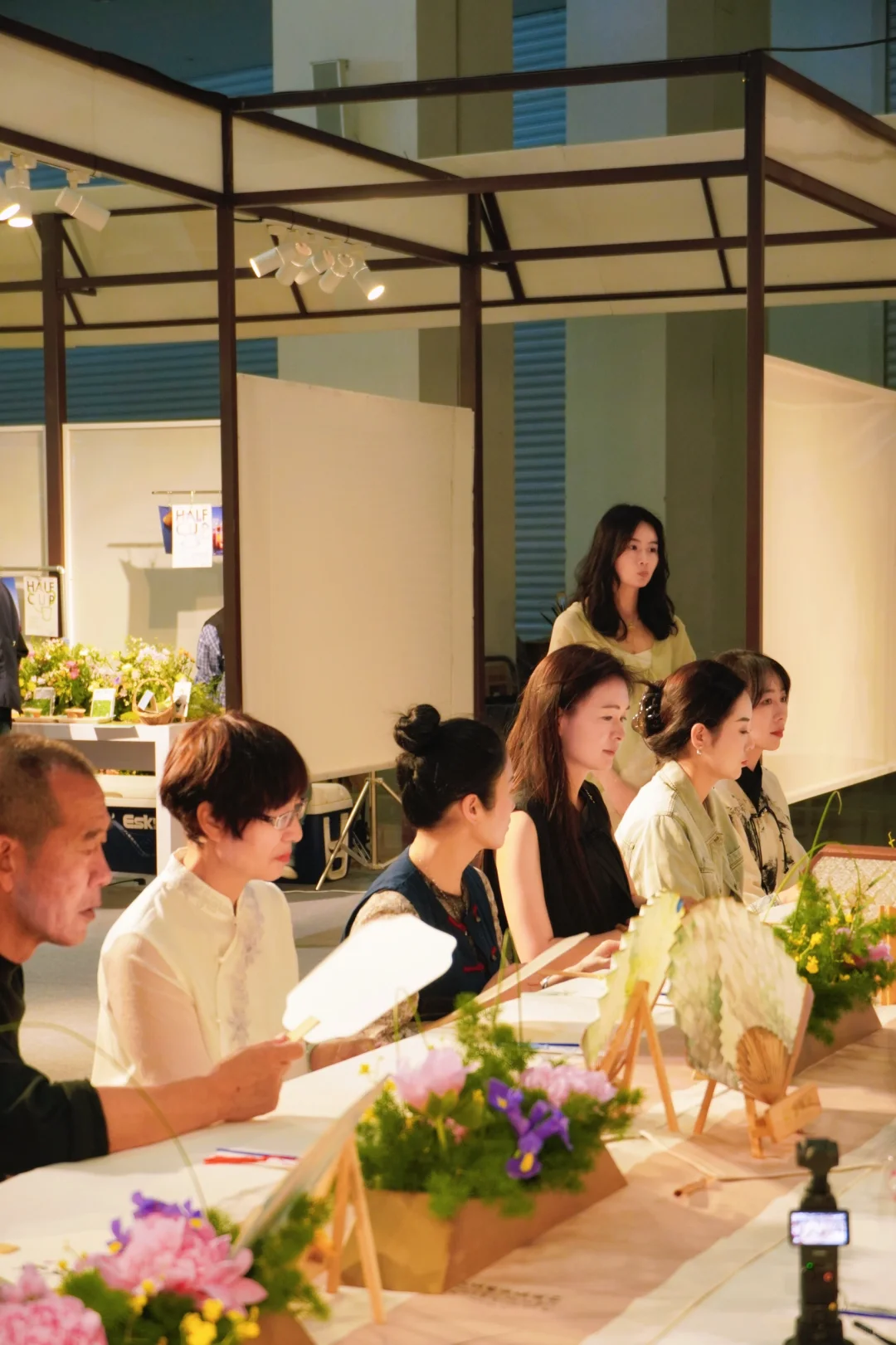 ?为什么建议女孩子要多去展会？