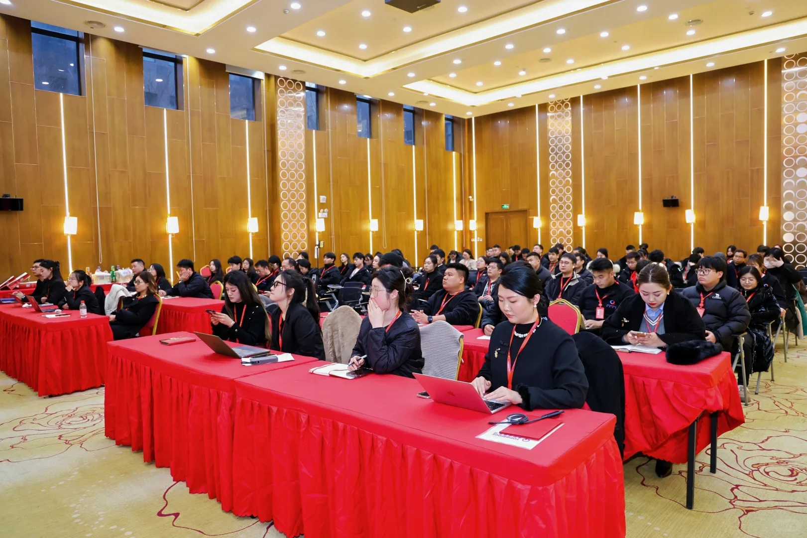 知名会展公司诚邀您的加入！?
