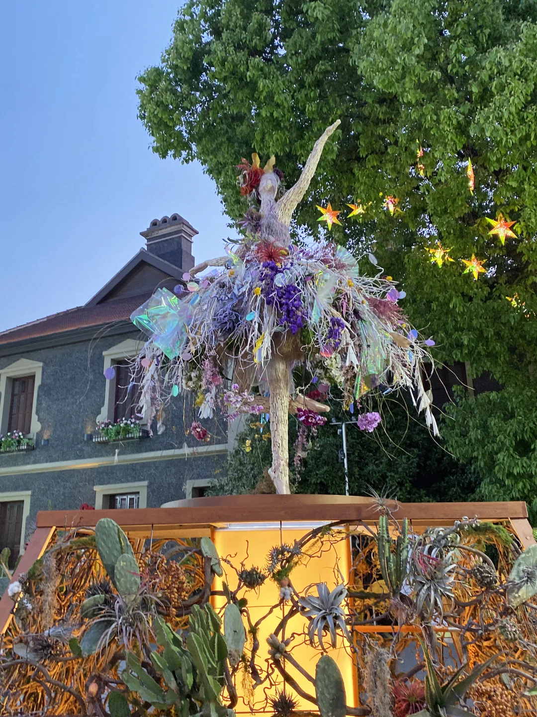 预计明天上海有1亿人来...（附避开人群攻略