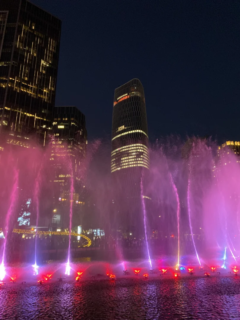 预计明天上海有1亿人来...（附避开人群攻略