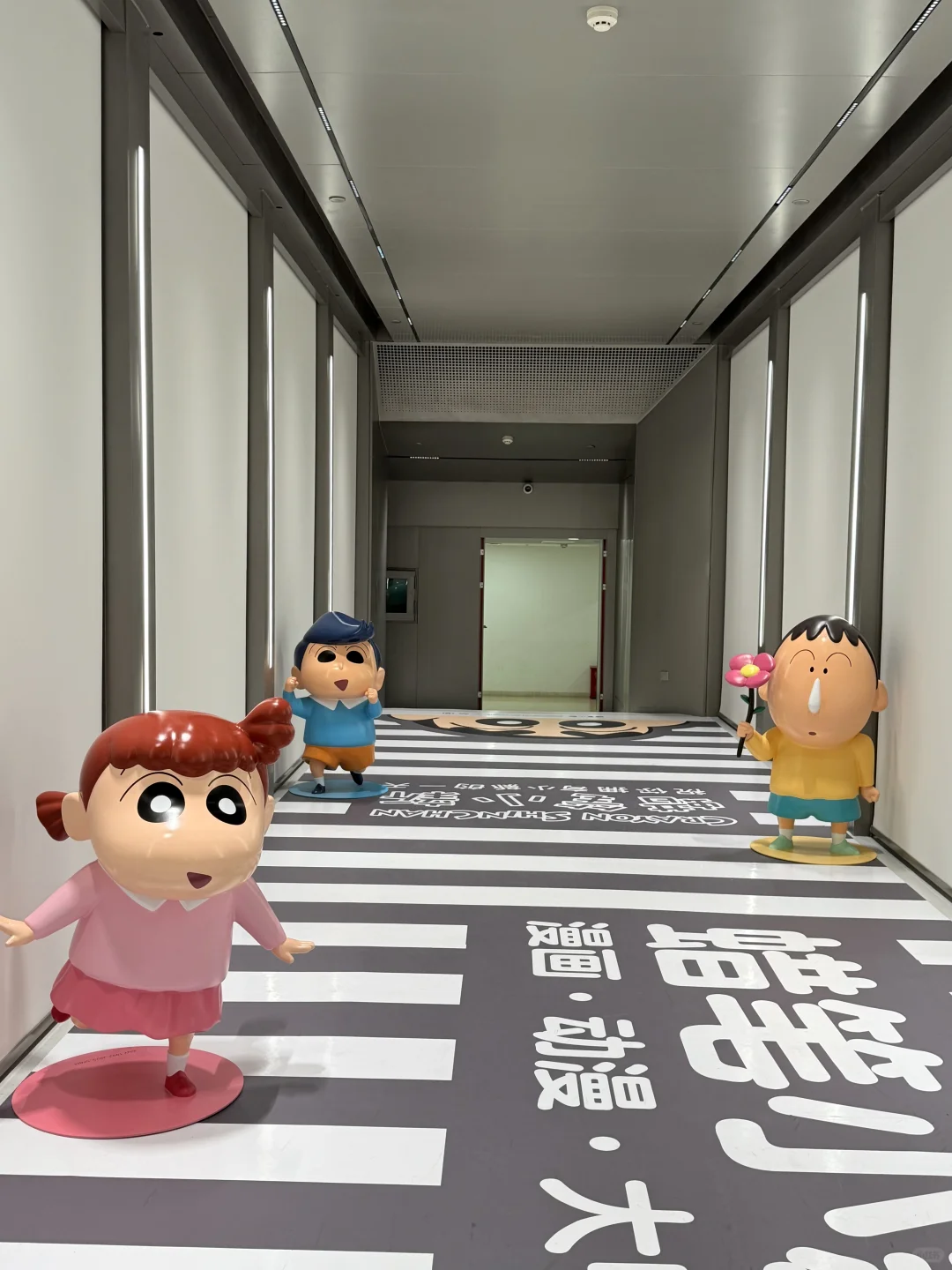 就在明天‼️西湖边蜡笔小新?全球首展‼️