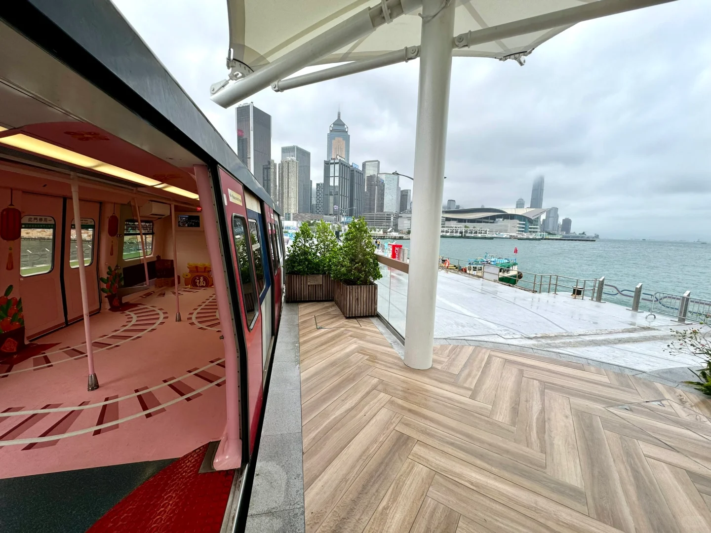 香港??醉浪漫的海边车站/city walk