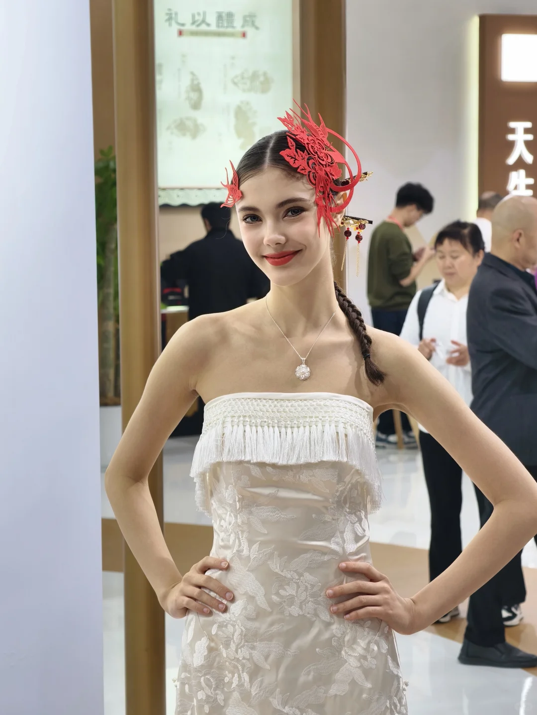 成都糖酒会上一道美丽的风景线