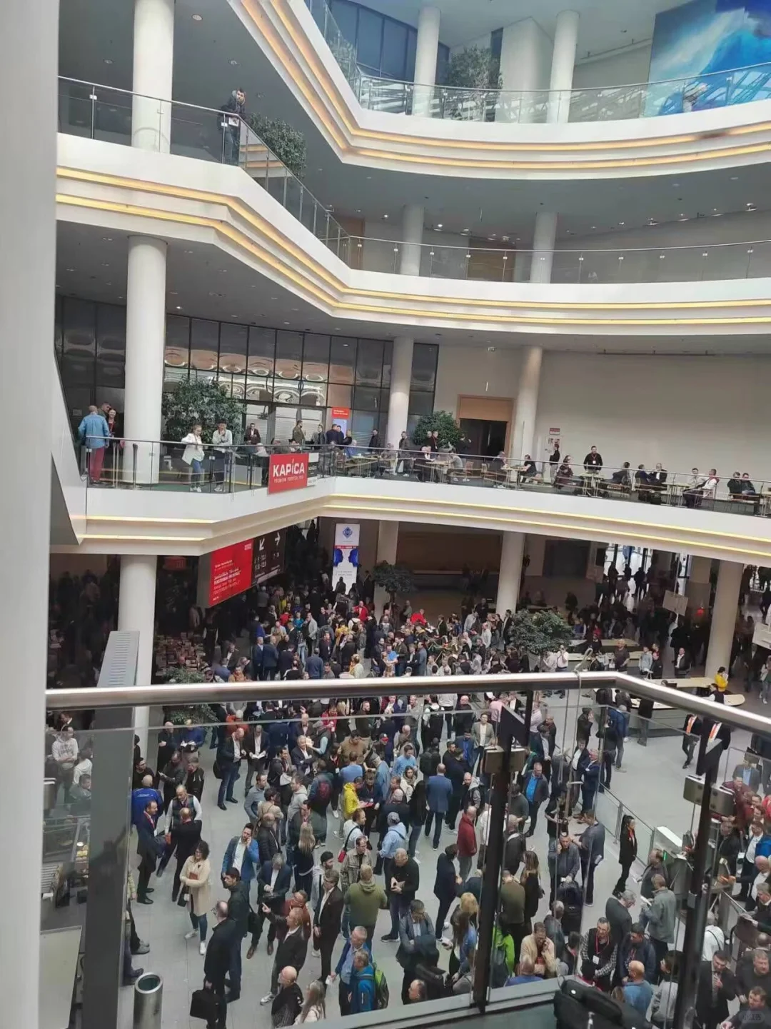 全球最大的门窗展