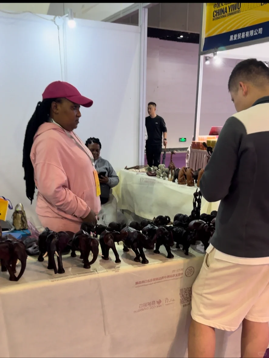 义乌总是能给我一种在环球旅行的感觉