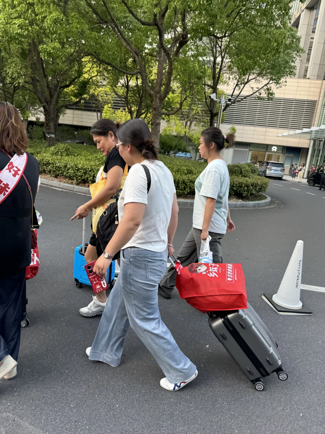 SIAL西雅食品展蹭吃蹭喝全攻略