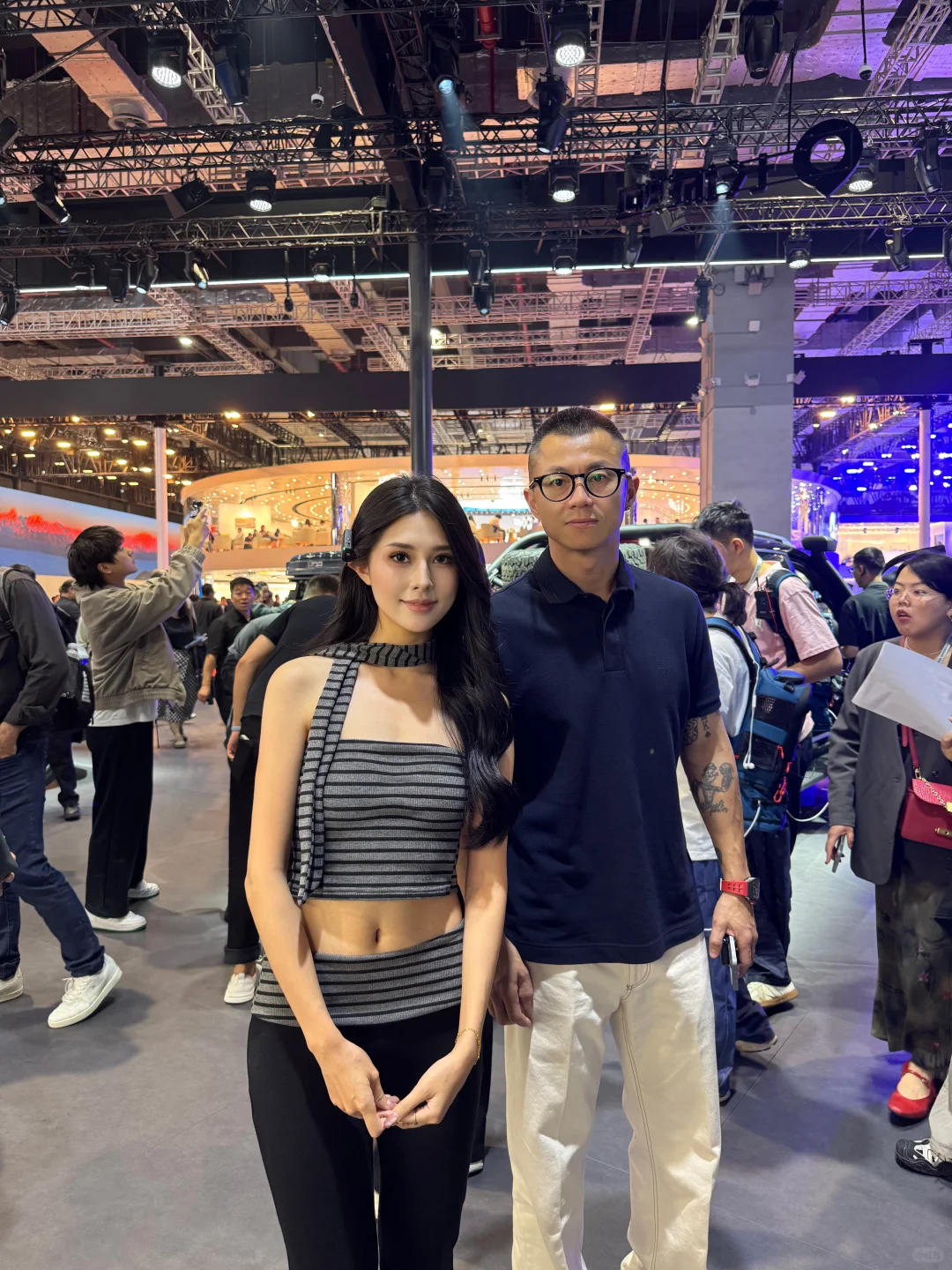 这你受得了吗！?上海车展