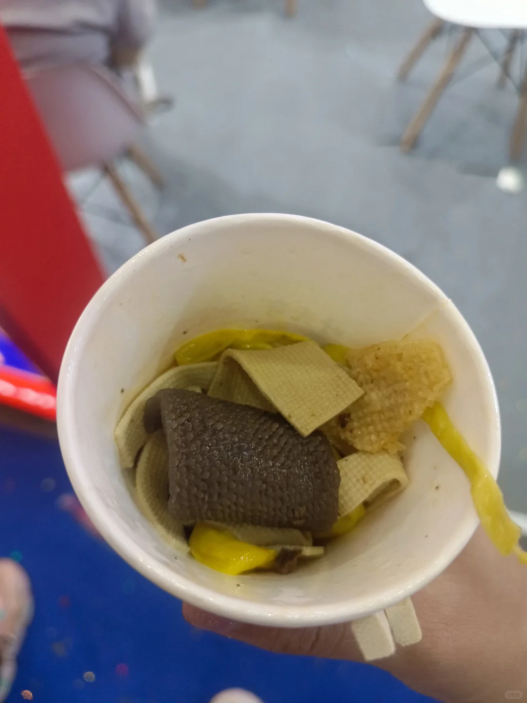 会展中心连锁食品展吃不完，根本吃不完