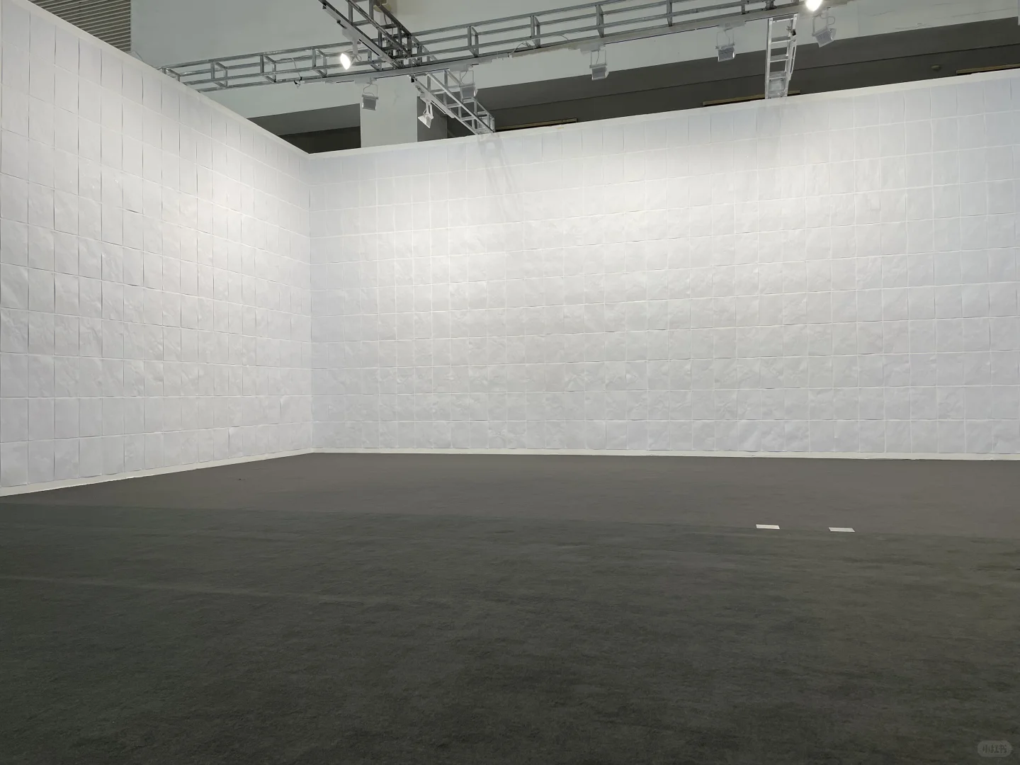 哭哭啼啼 没有出息！