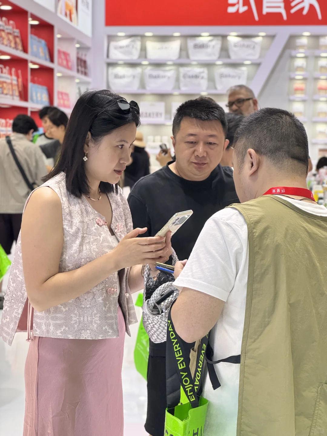 纸管家上海展会圆满落幕！没参加来这里