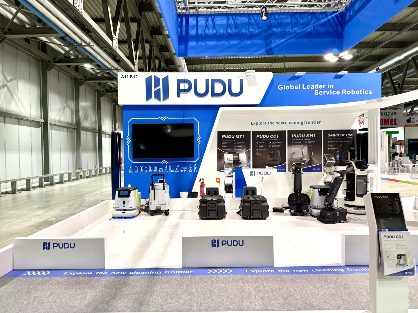 ??米兰清洁展｜PUDU展台颜值与科技齐飞?