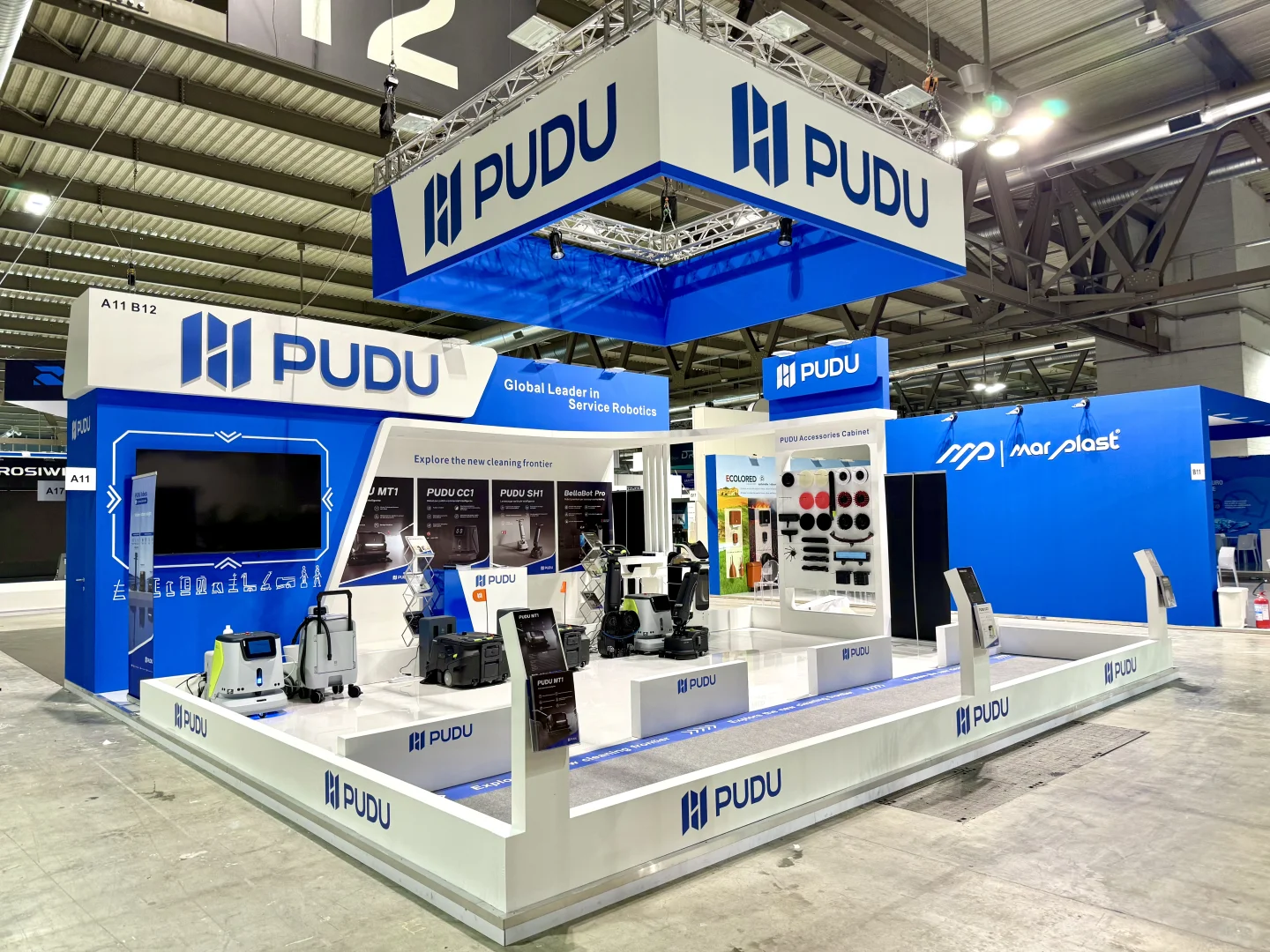 ??米兰清洁展｜PUDU展台颜值与科技齐飞?