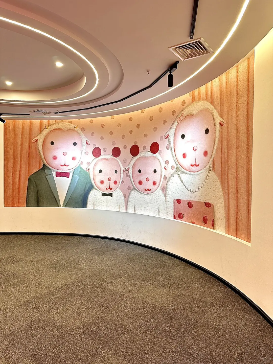 深圳这个免费潮流艺术展，真挺「哇塞」的❗
