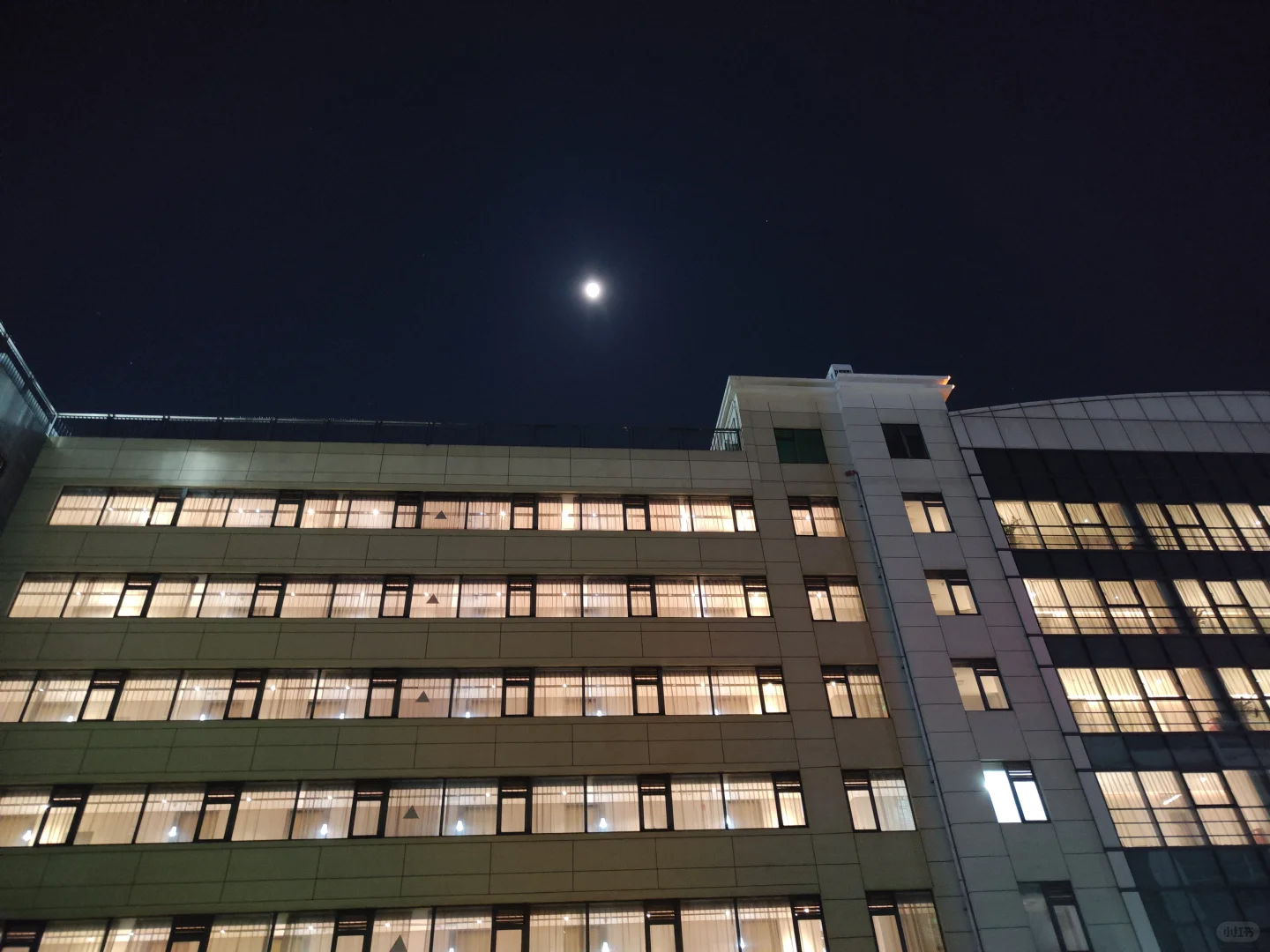 深圳酒店测评：桔子水晶国际会展中心店