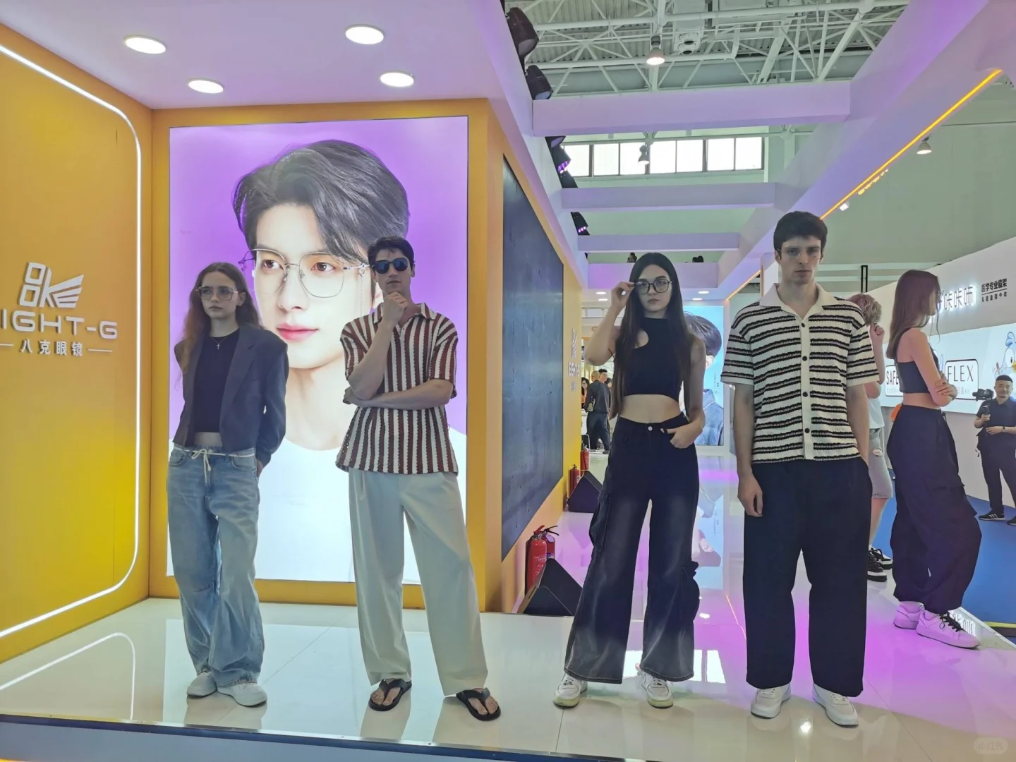 北京会议充场 白领充场 会务人员 展会