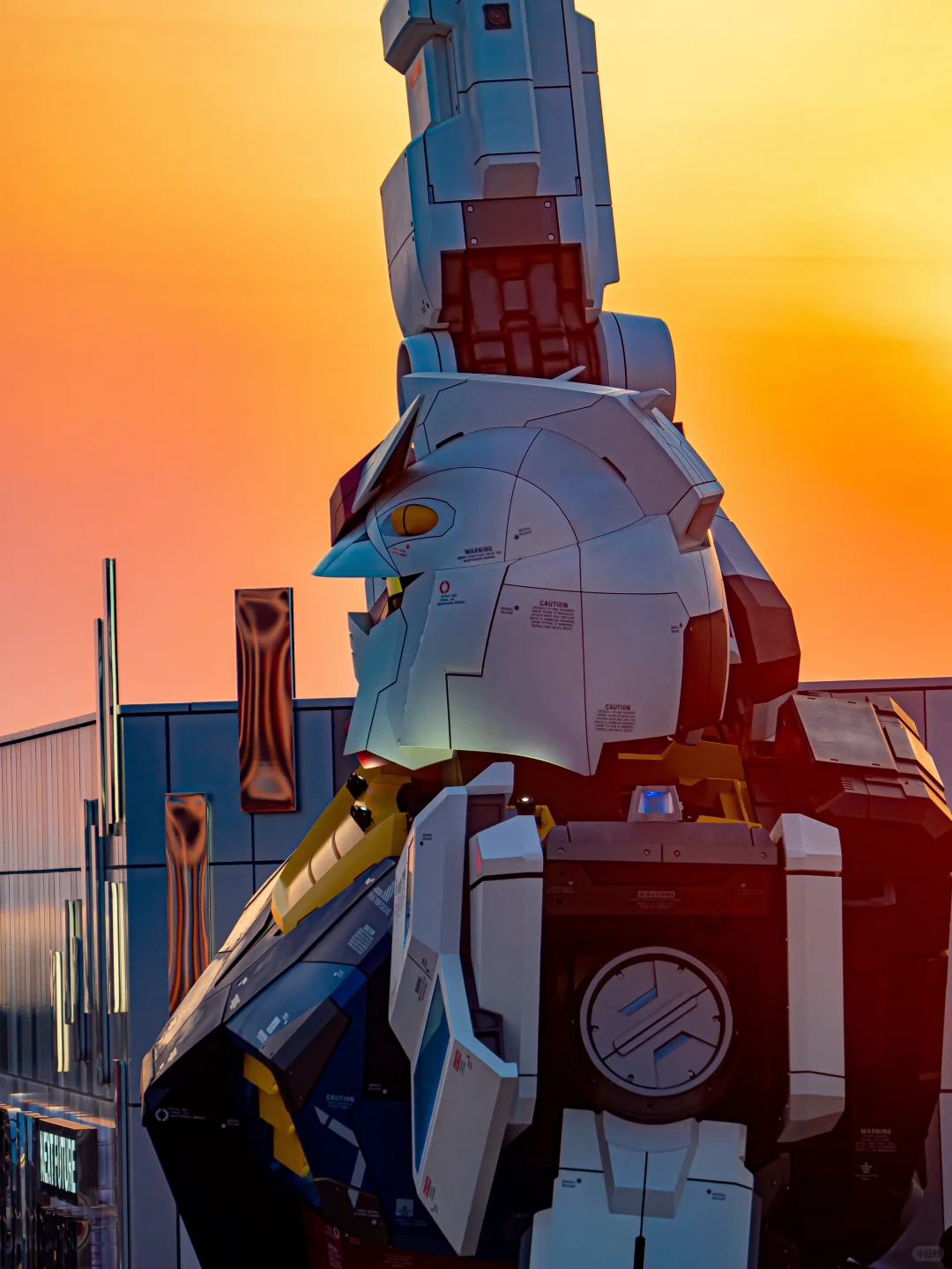 RX-78F00/E丨不可动的大阪世博会高达立像