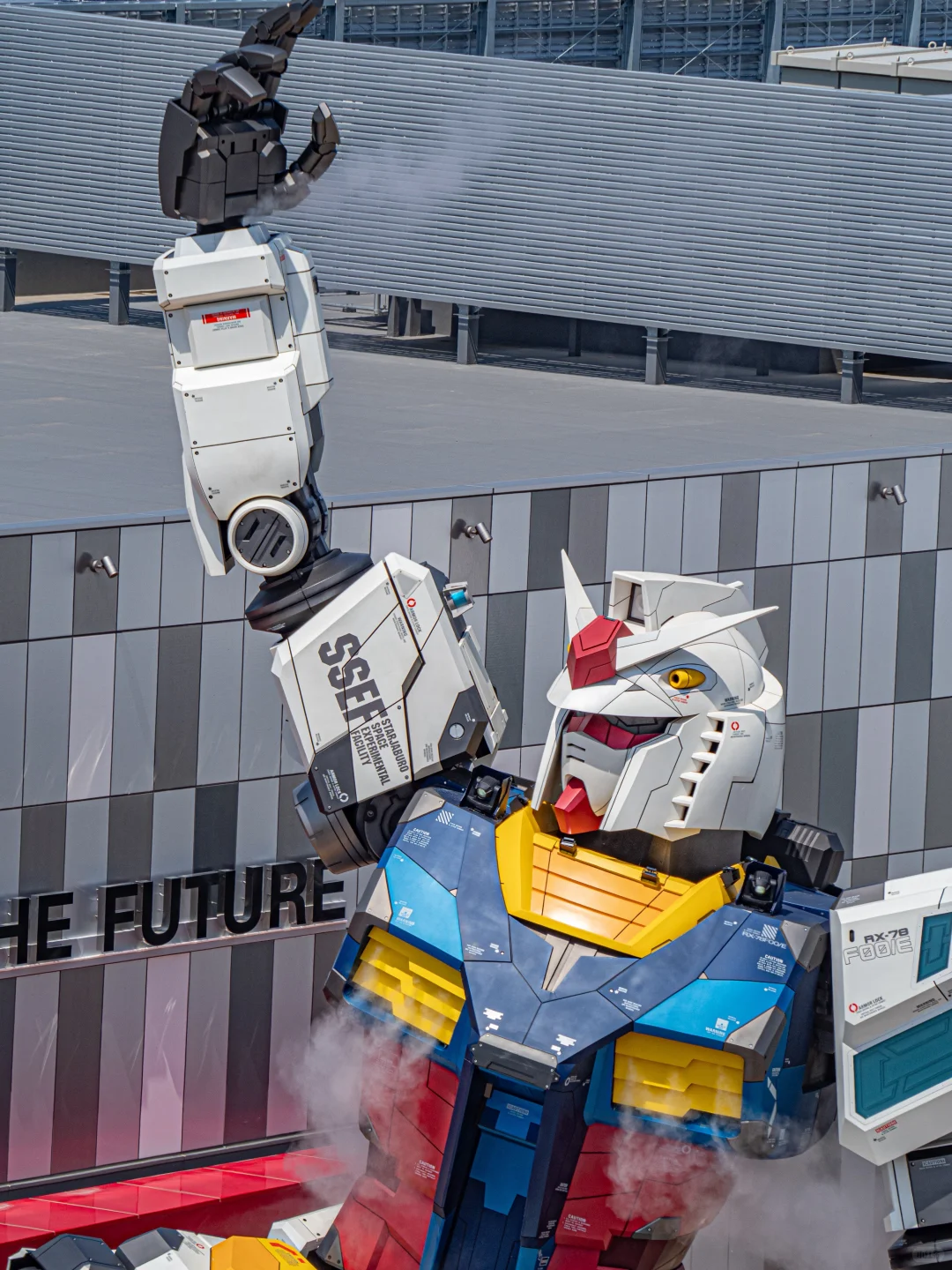 RX-78F00/E丨不可动的大阪世博会高达立像