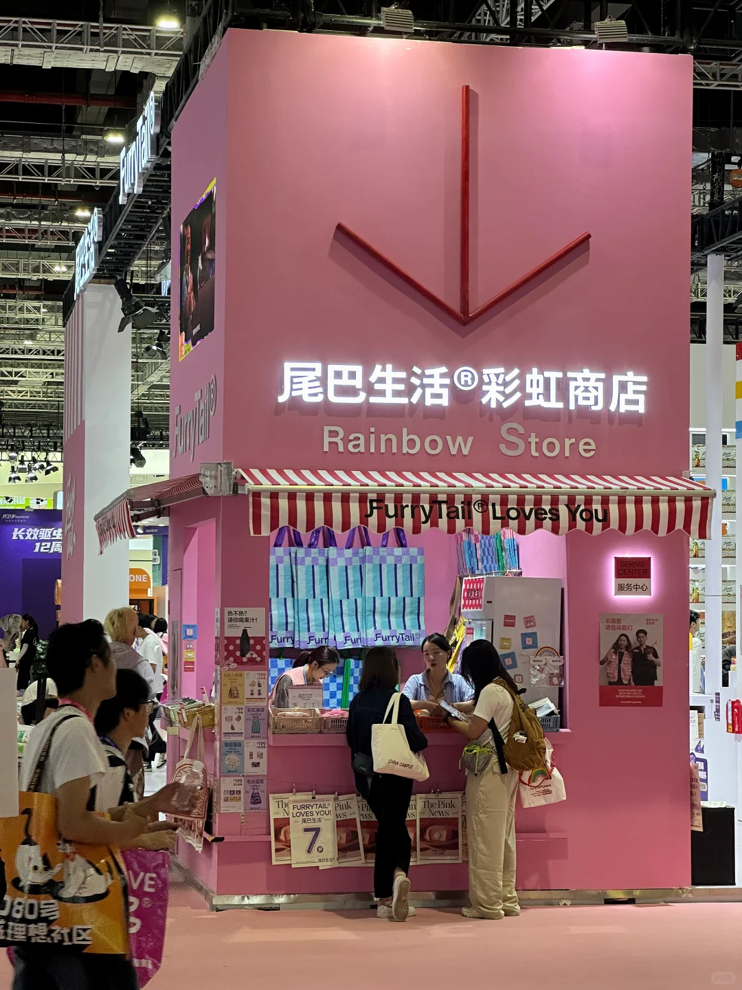 平面设计在宠物展