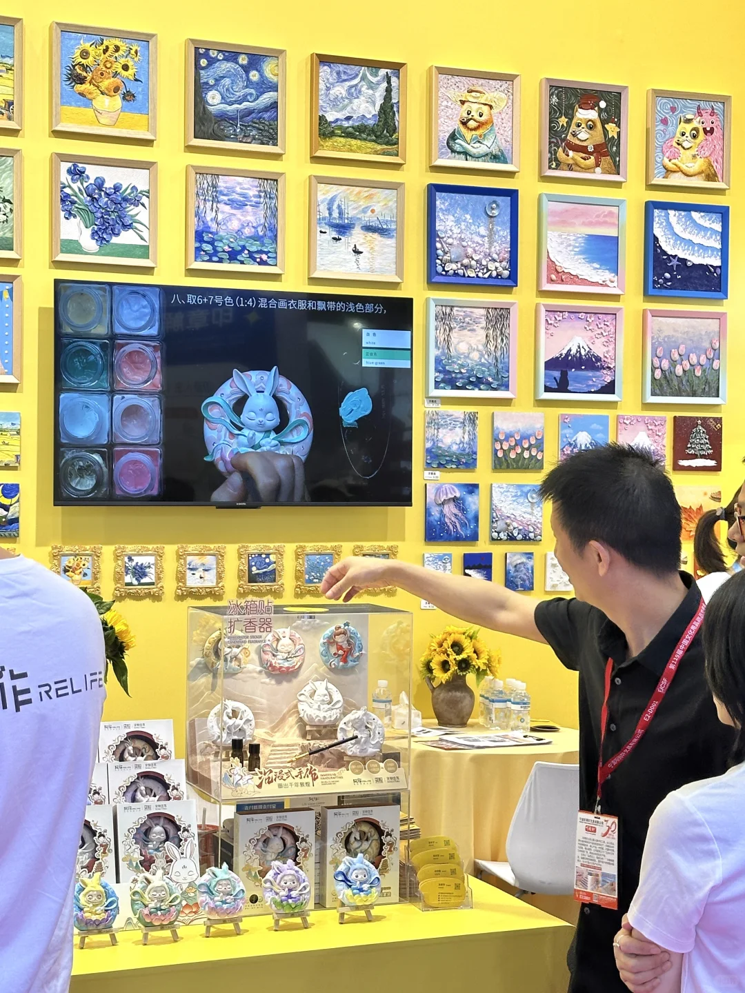 进去就出不来了！?上海文具展冲鸭