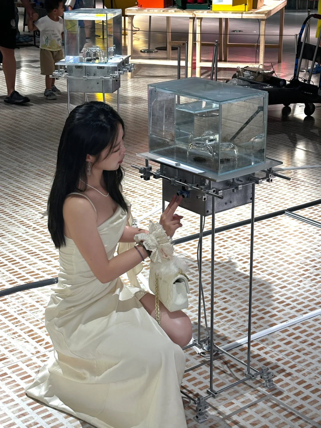 在天河……限时免费?美院作品展…！！！