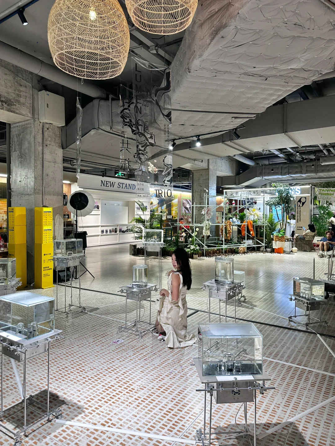 在天河……限时免费?美院作品展…！！！