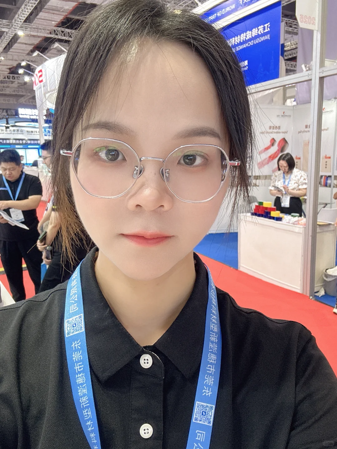 参加上海胶带与薄膜展览会的第二天