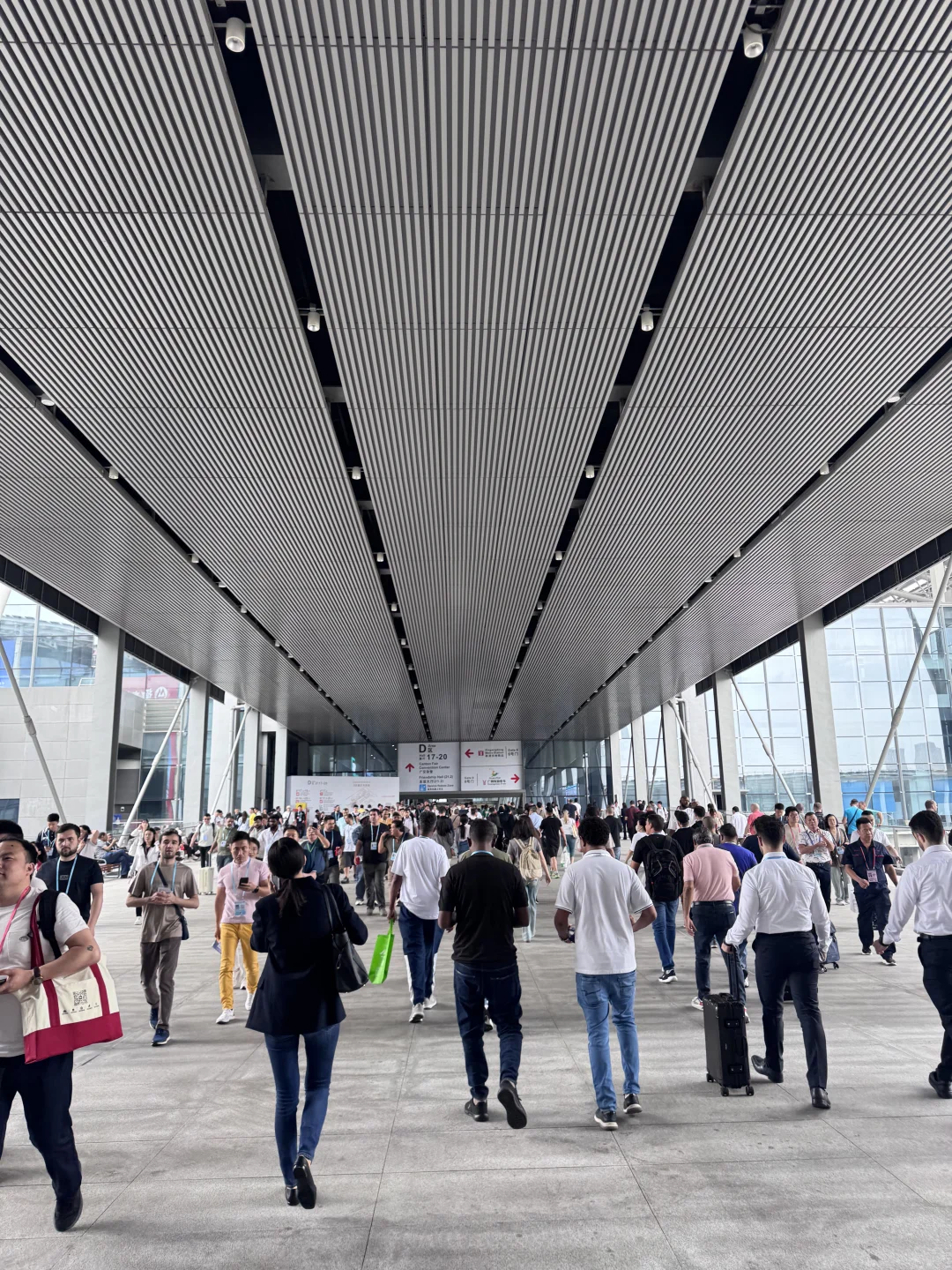 太感慨了,第一次以嘉宾身份受邀参加广交会!