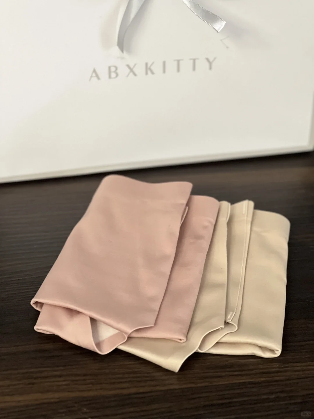 适合瑜伽服里穿的无痕内内