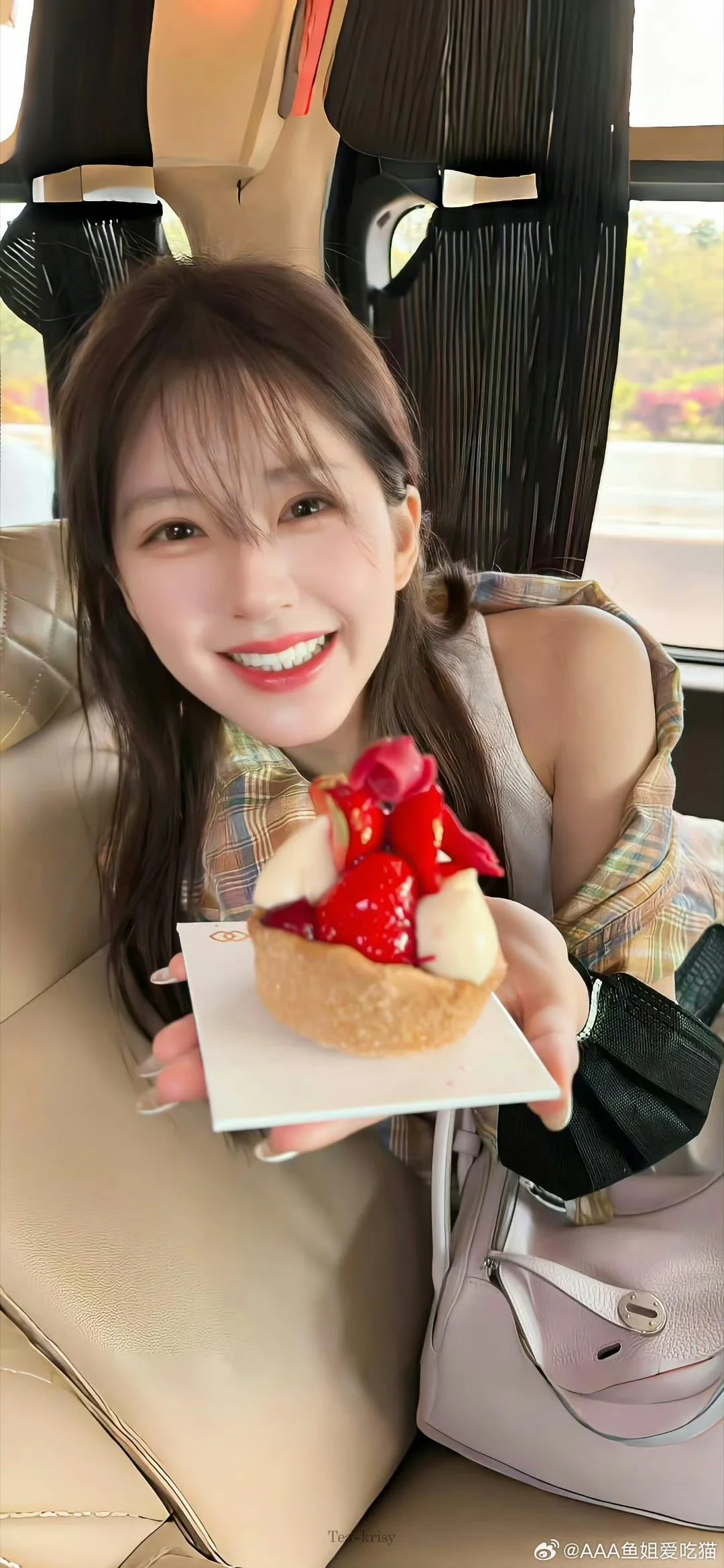 赵露思 | 甜妹双眼皮的美学密码✨