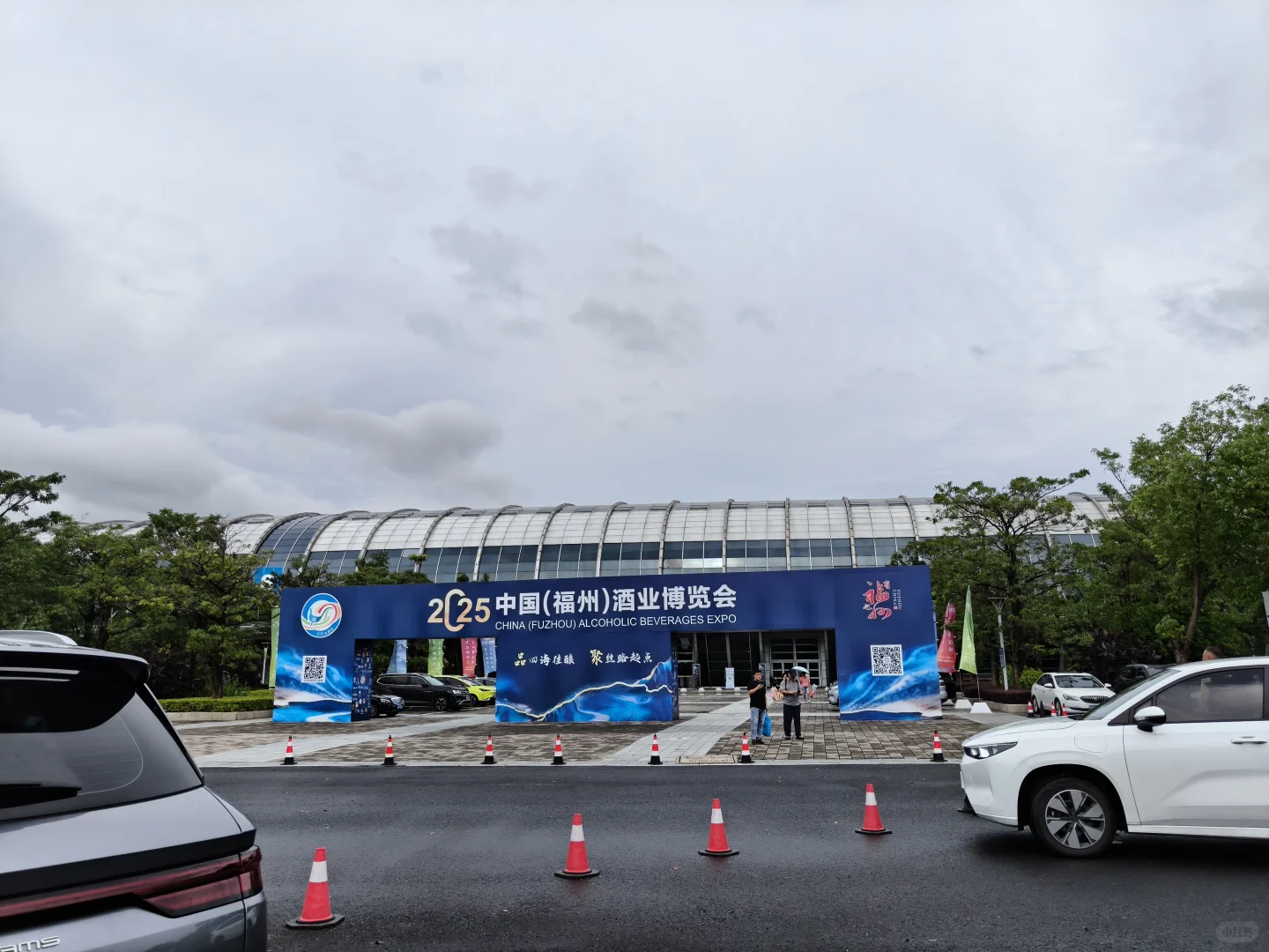 小夫妻周末日常之逛渔业博览会