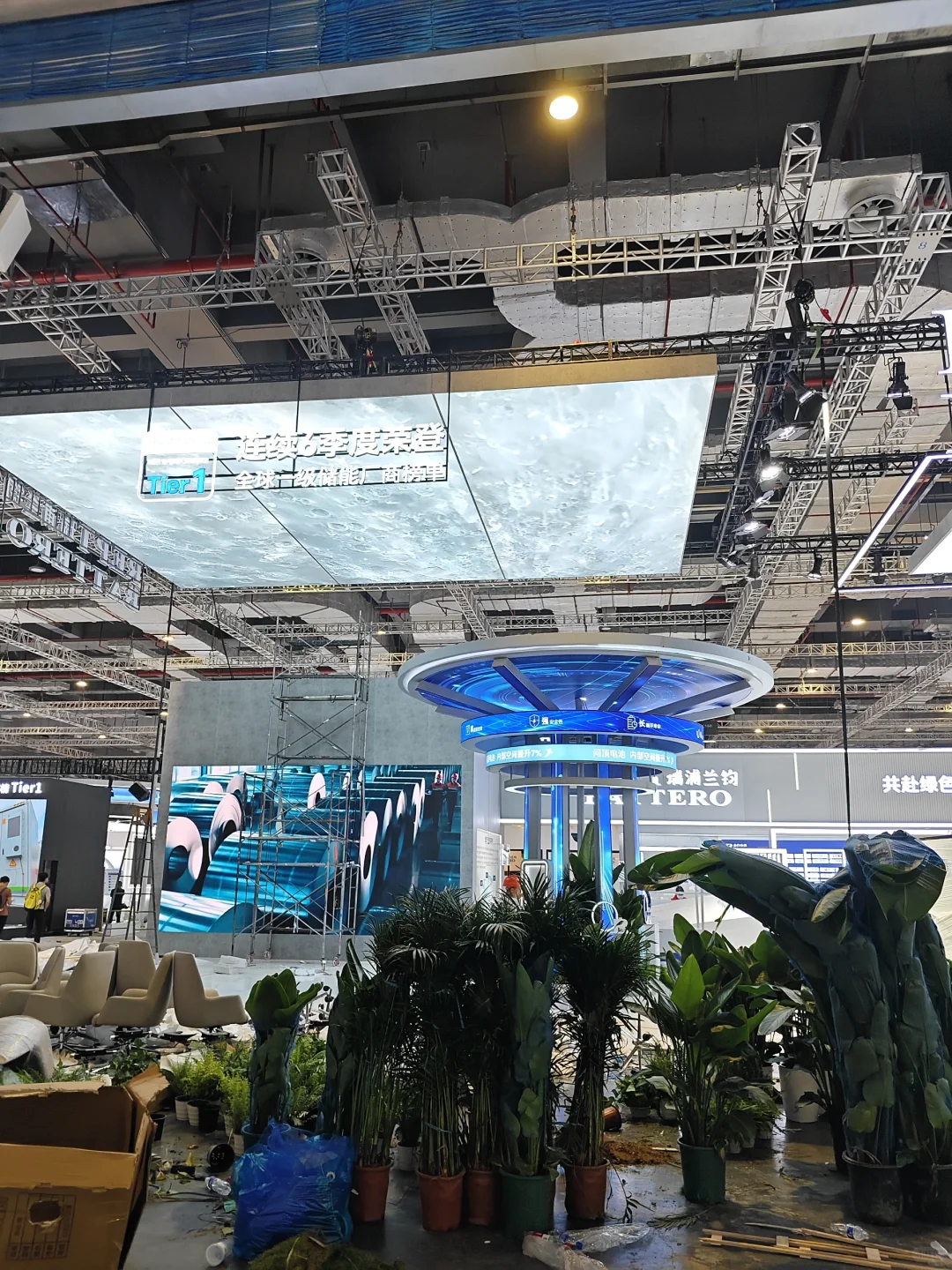 抢先看光伏大佬们的展台