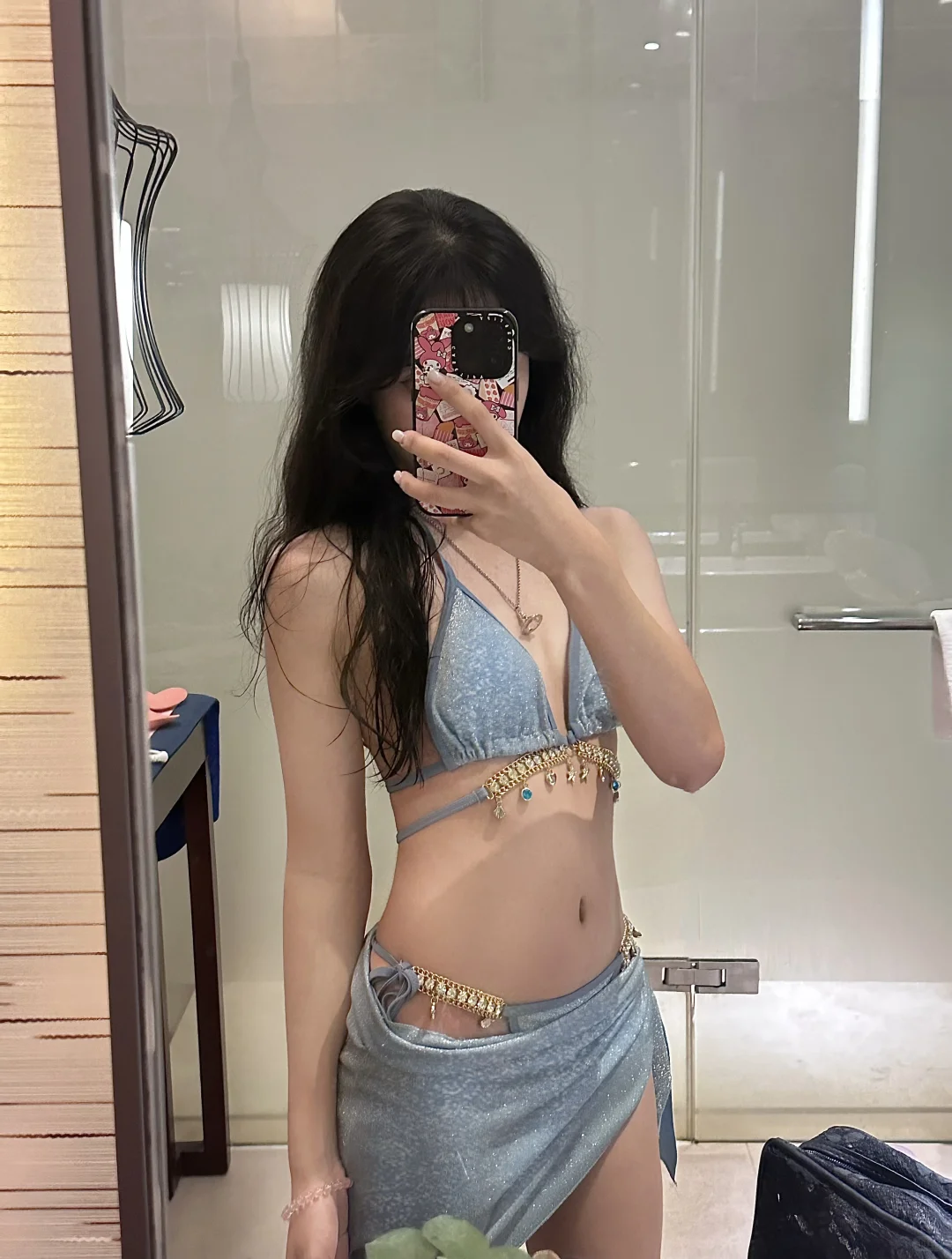 玩水…