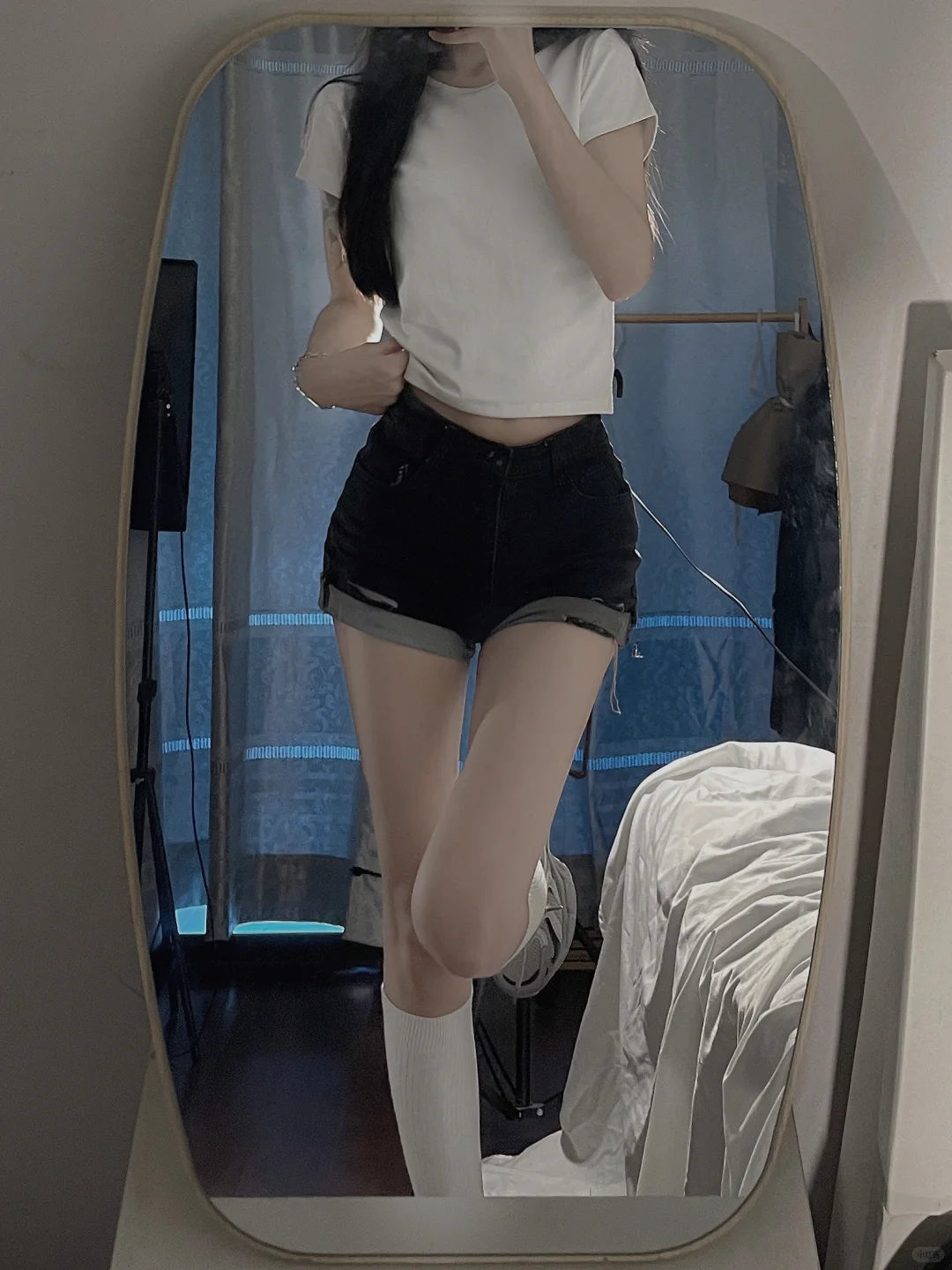 黑白配。