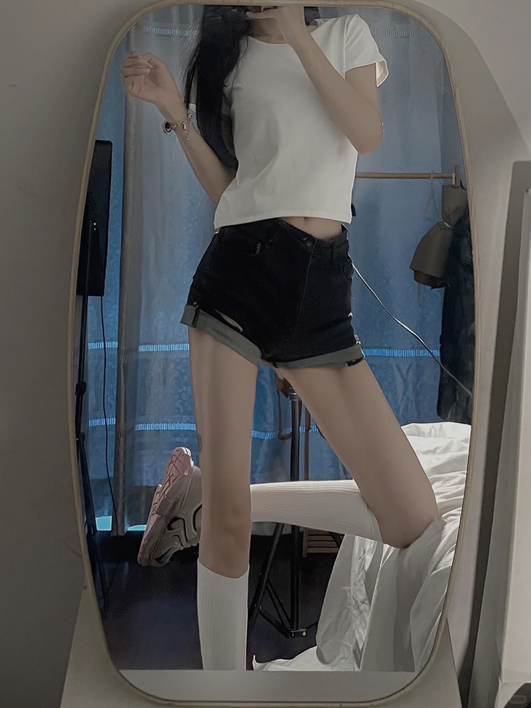 黑白配。
