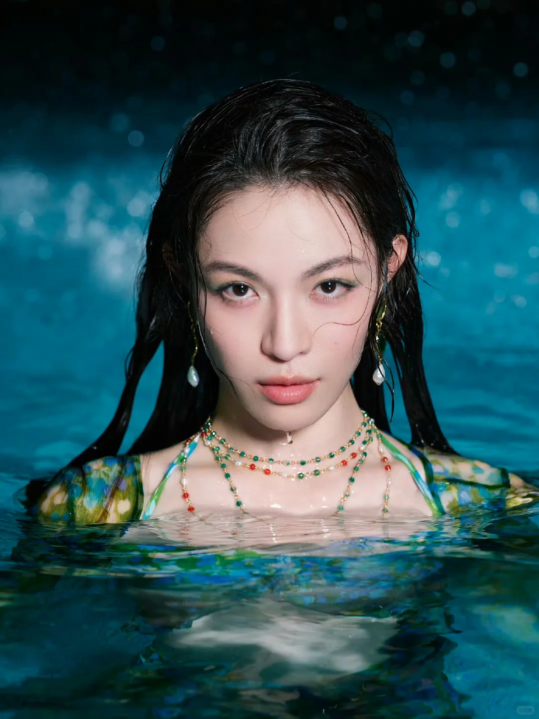 冷艳魅惑的海妖女王登场?