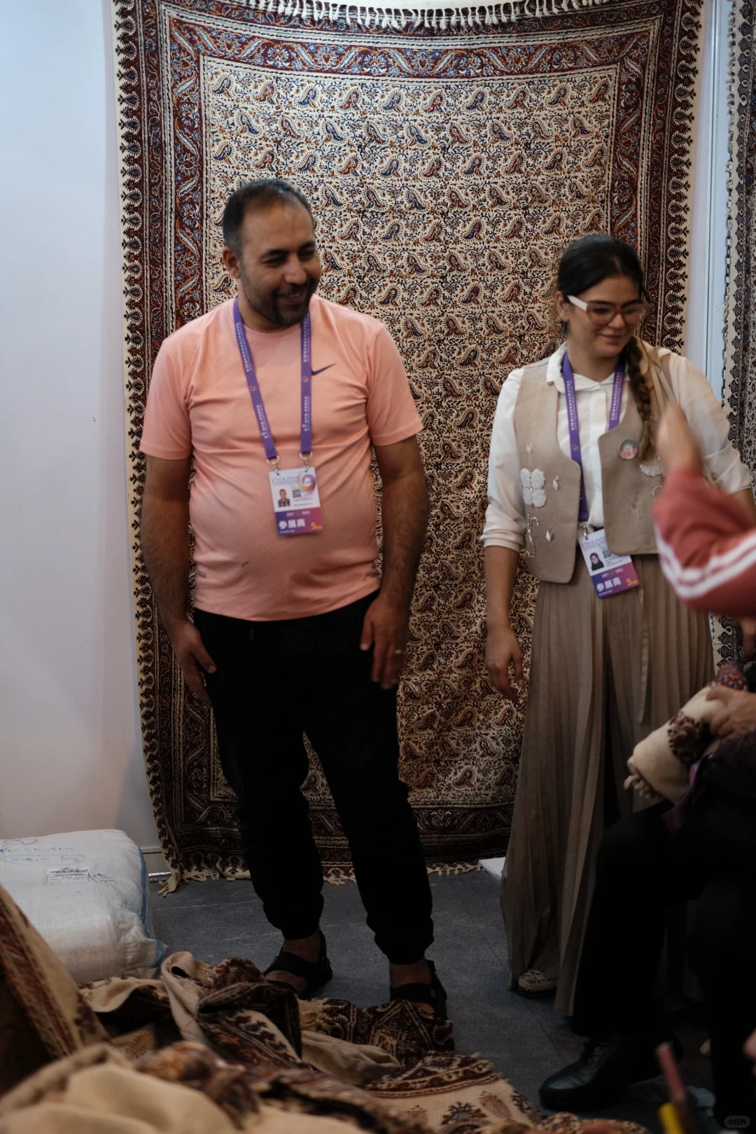 ??伊朗夫妇穿越战火，从德黑兰抵达昆明